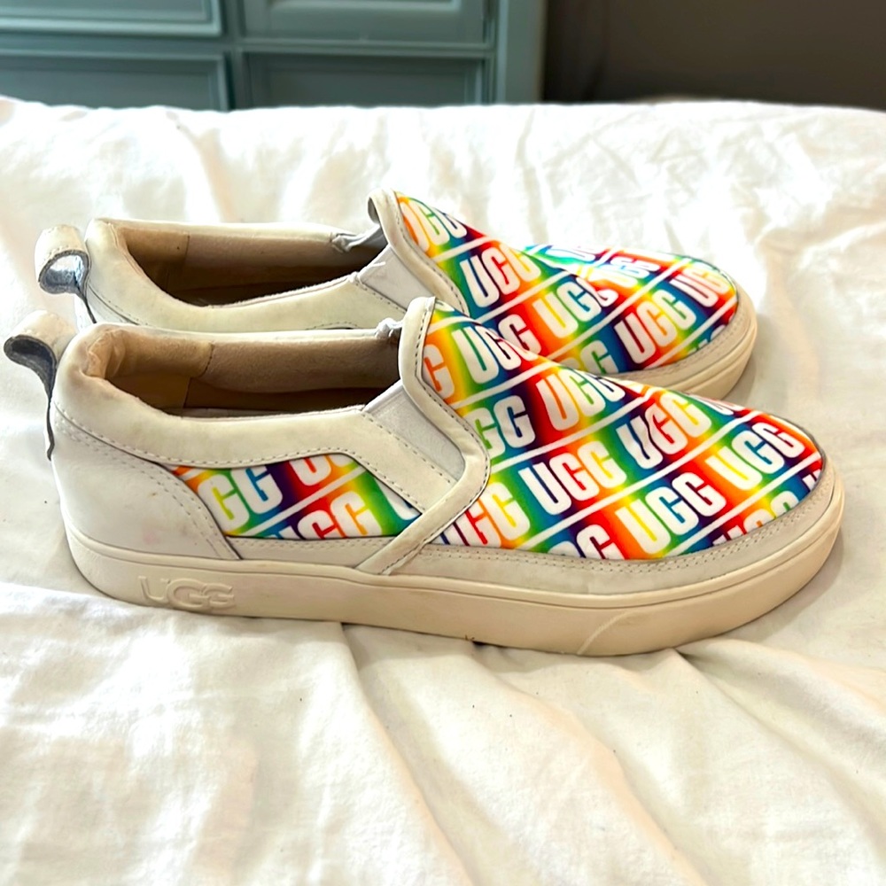 Caplan Logo Slip-On Sneaker
UGG® Size 4